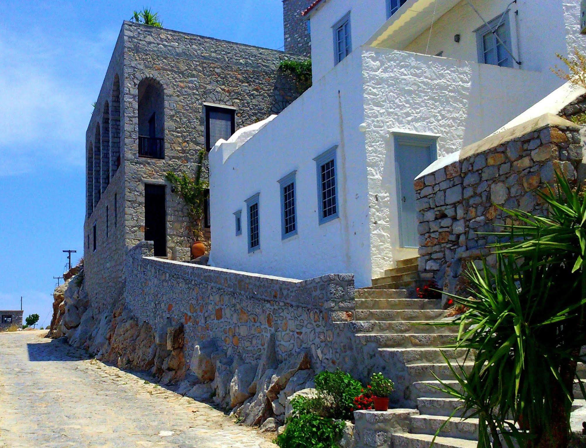 הידרה Villa Castello מראה חיצוני תמונה